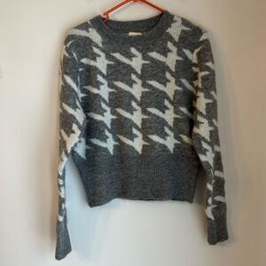 Dreamers by Debut Women Herringbone gray white cropped wool blend sweater M/L